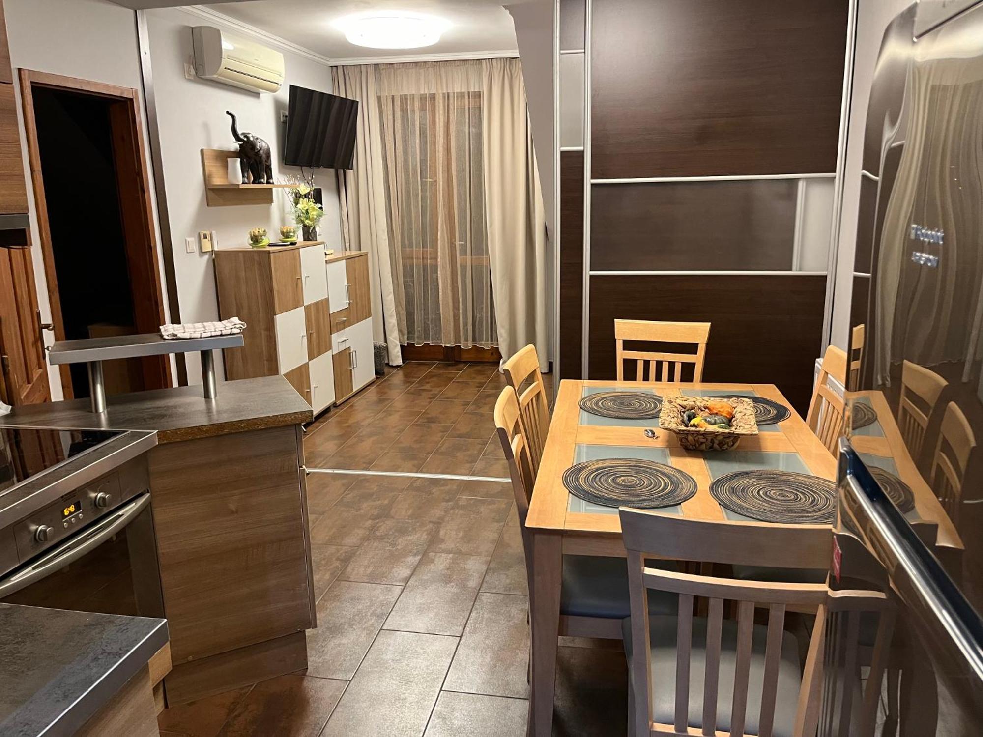 Brookforest Family Apartman Hajdúszoboszló Zewnętrze zdjęcie